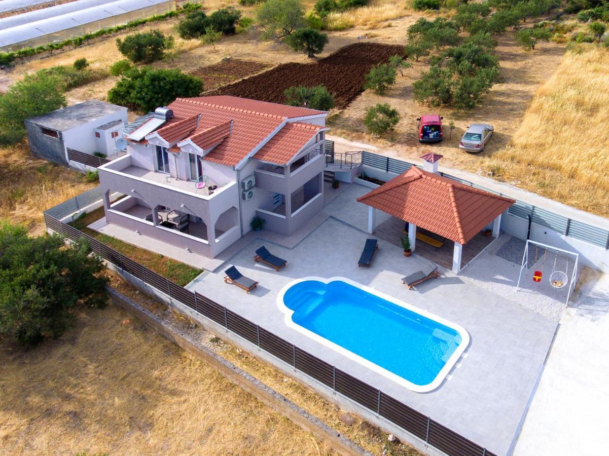 Villa San Dograde Eksteriør bilde